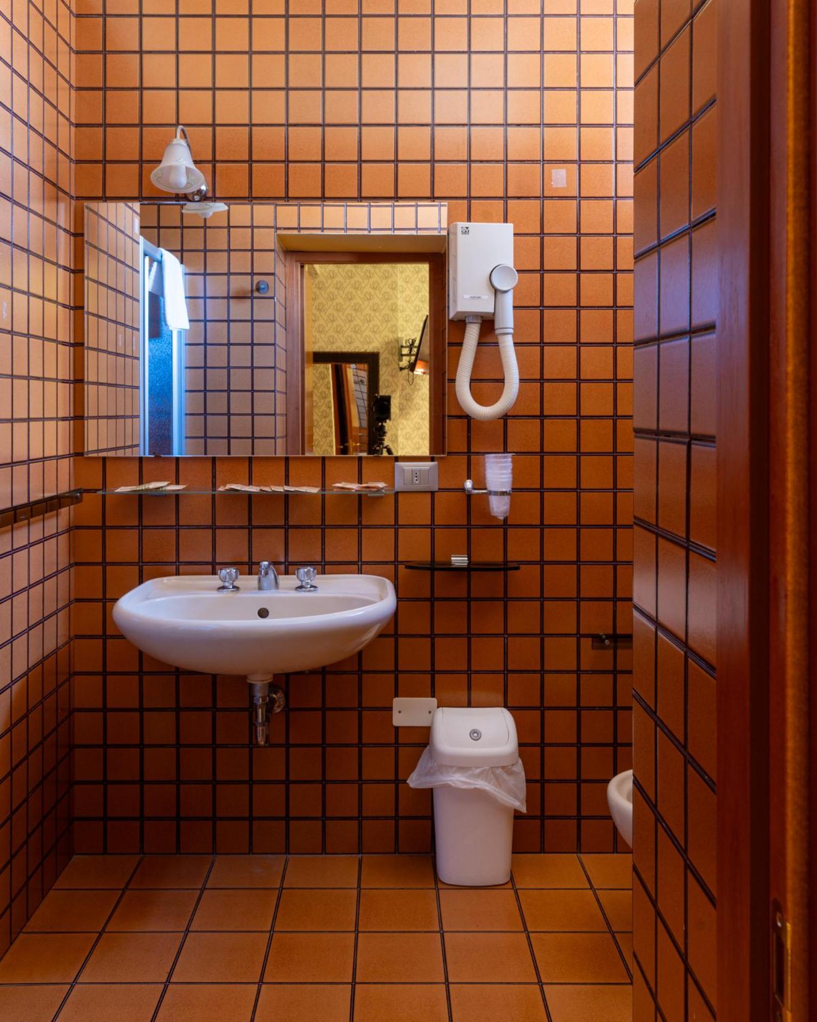 Hotel Terme サルナーノ エクステリア 写真