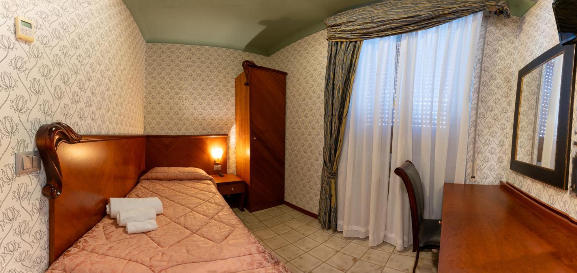 Hotel Terme サルナーノ エクステリア 写真