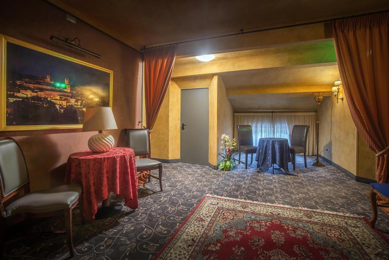 Hotel Terme サルナーノ エクステリア 写真